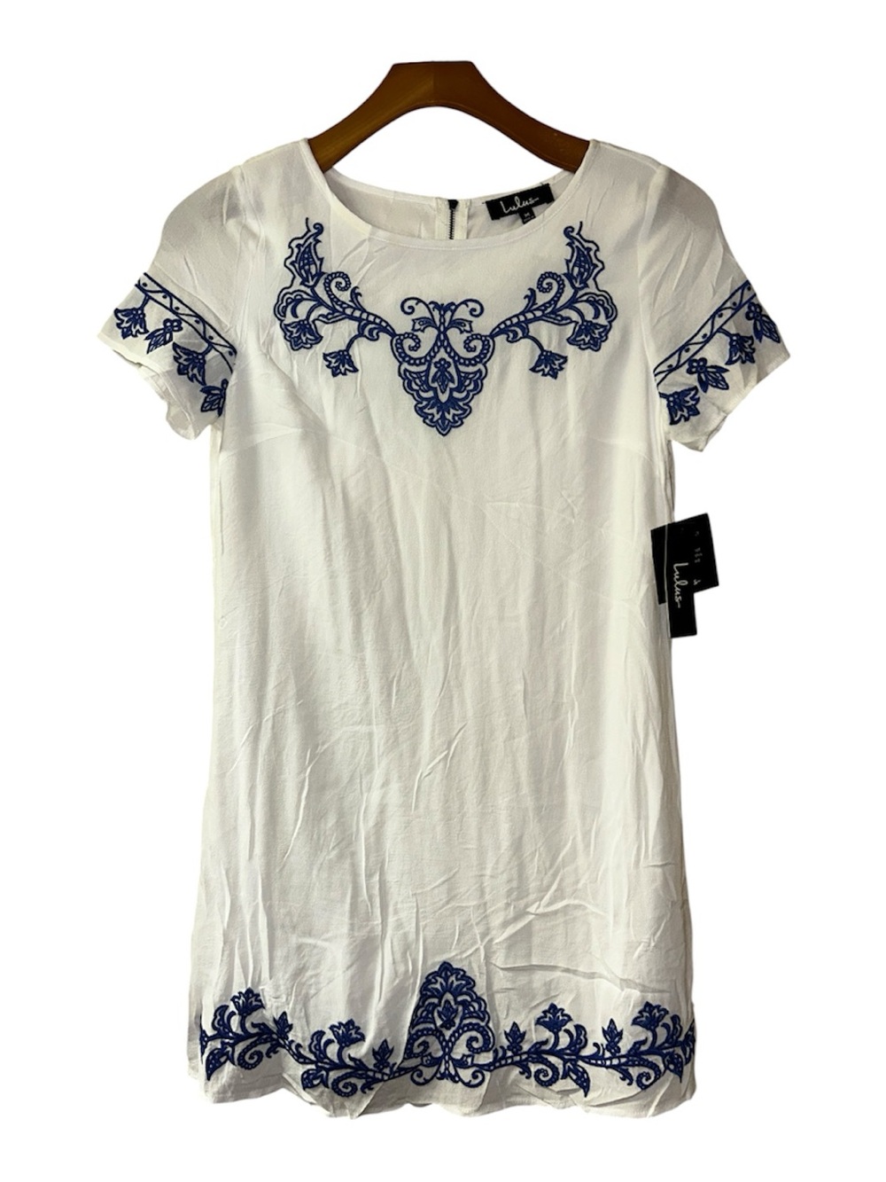 Lulu*s White Short Sleeve Embroidered Dress NWT